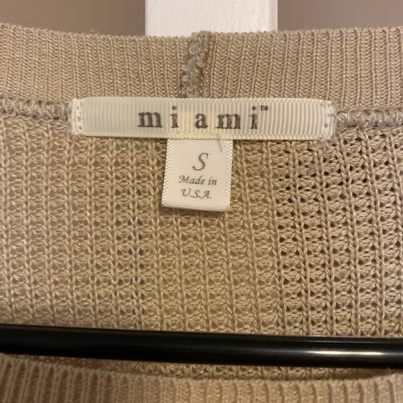 Francesca’s sweater - Picture 2 of 2